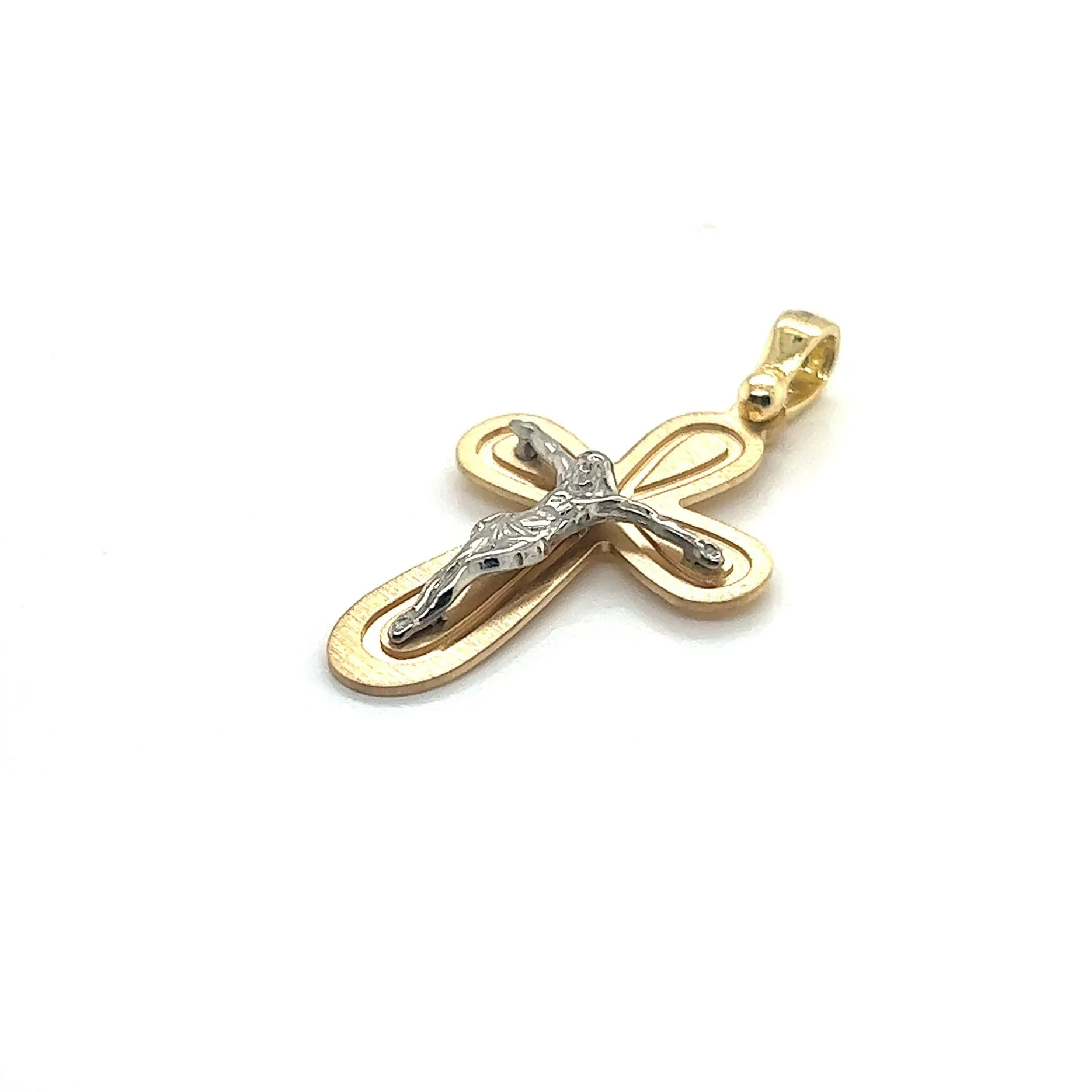 18KT Small Crucifix Pendant