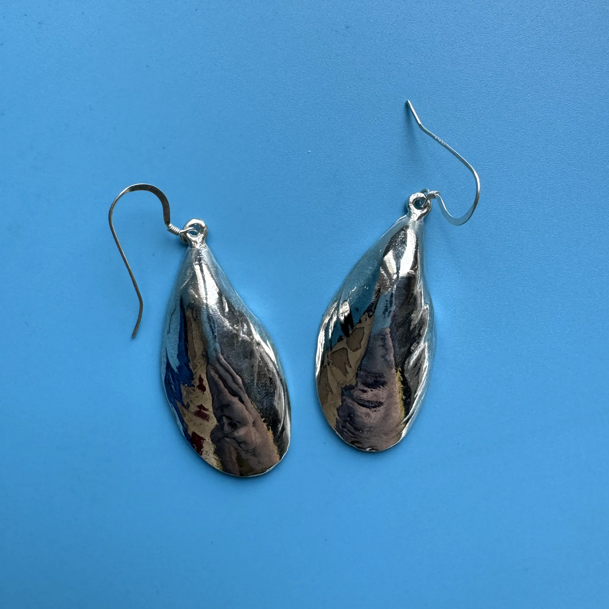 Better Jewelry, Mussel shell .925 Sterling Silver Earrings