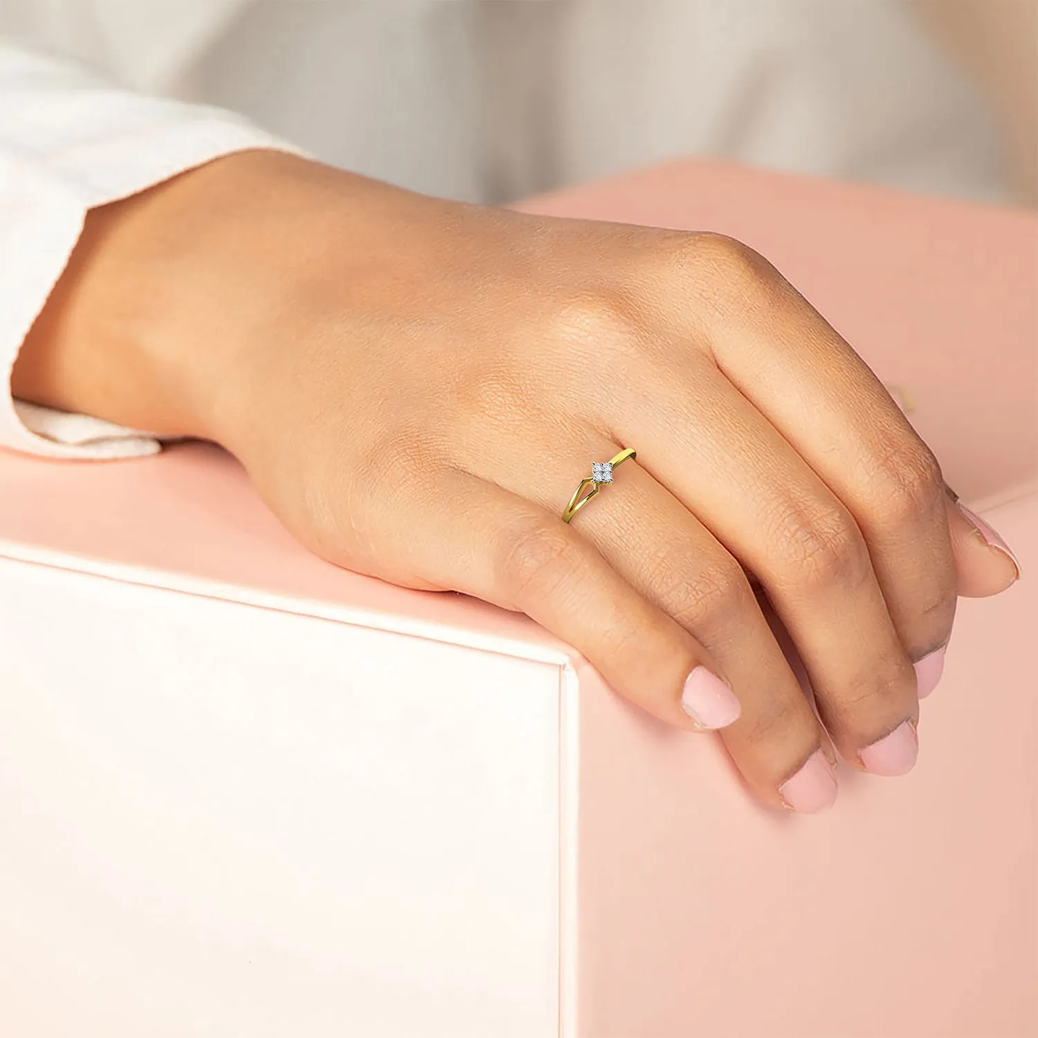 Glistening Ring