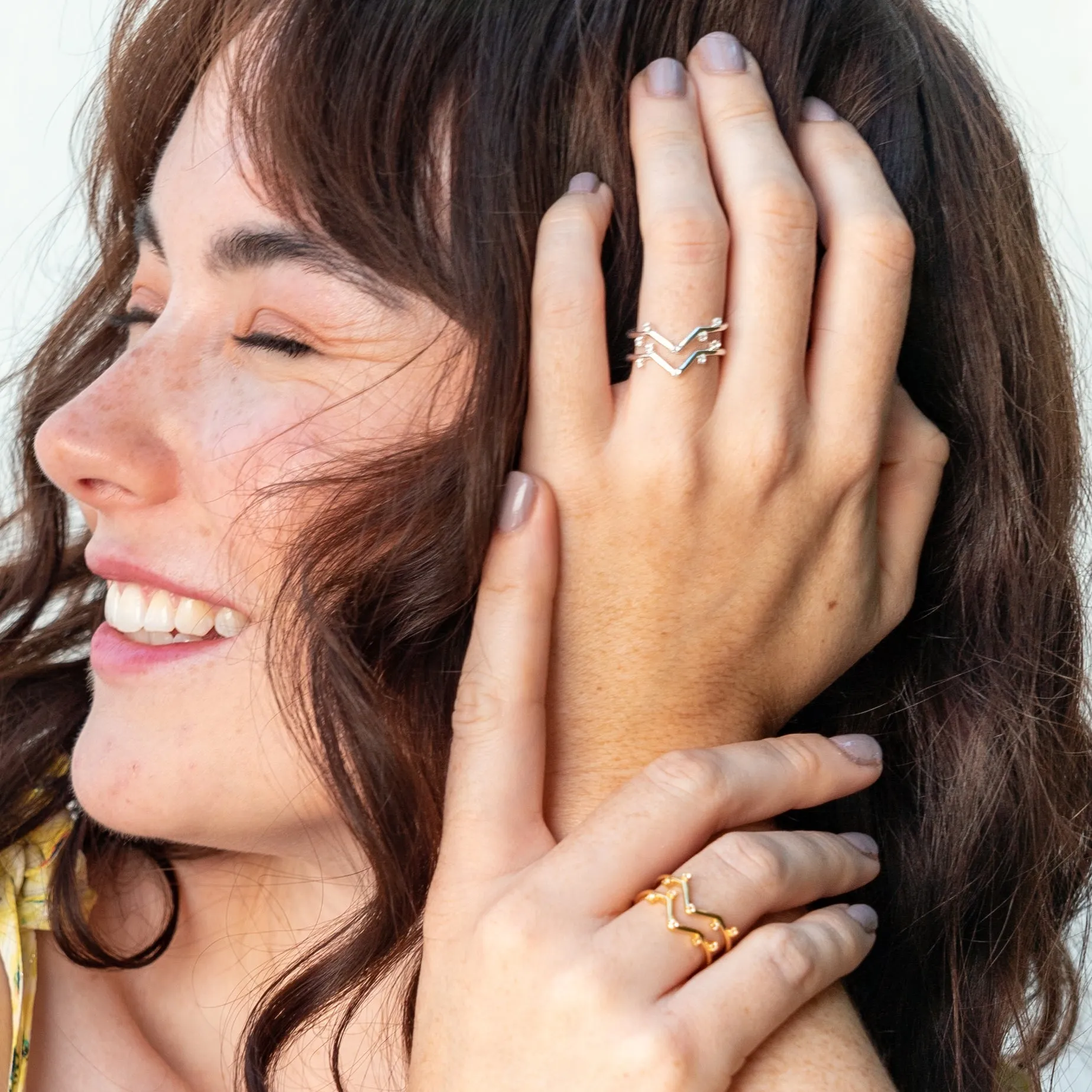 Gold Ring White Topaz Amelie