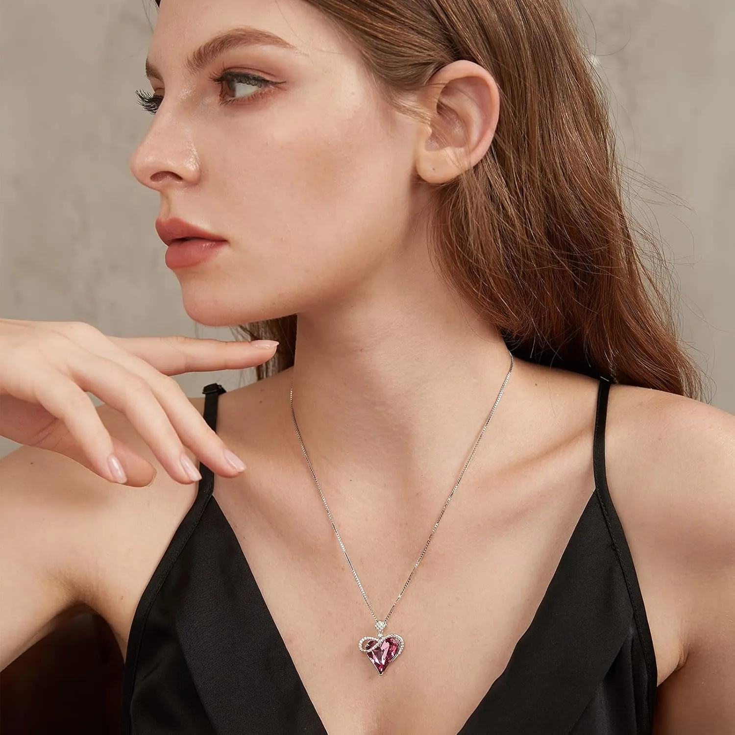 Luxury Love Heart Crystal Necklace Pendant for Women 925 Sterling Silver Necklace with Austria Crystal 18K White Gold Plated Crystal Jewelry 18 Inch