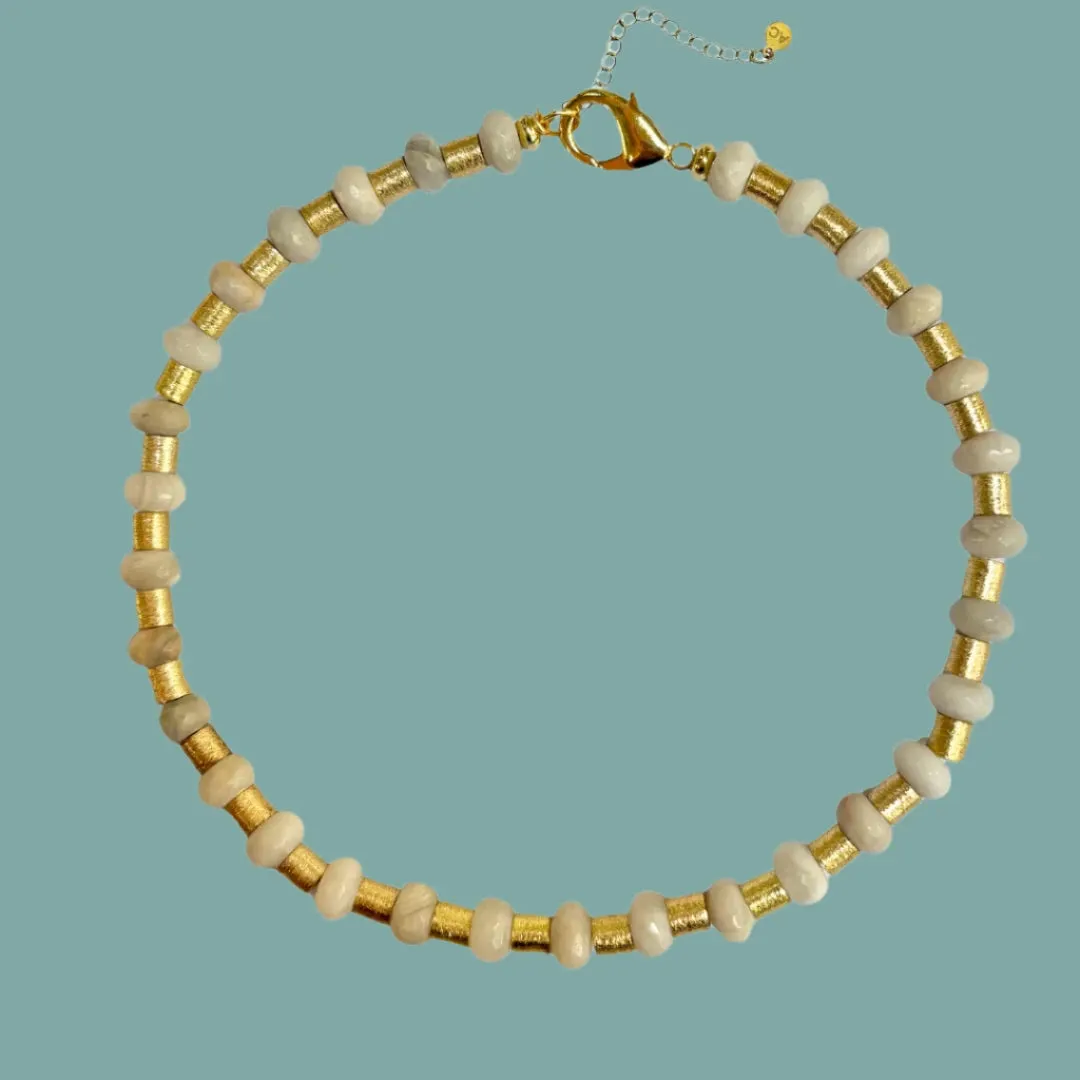 Manhattan Collar