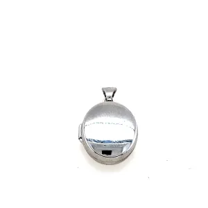 Oval Polished Engravable Locket