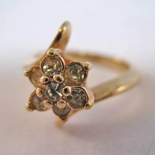 Signed PAUL GOLD Tone Womens CRYSTAL Cluster GLASS Multi STONE RING Jewelry sz 5