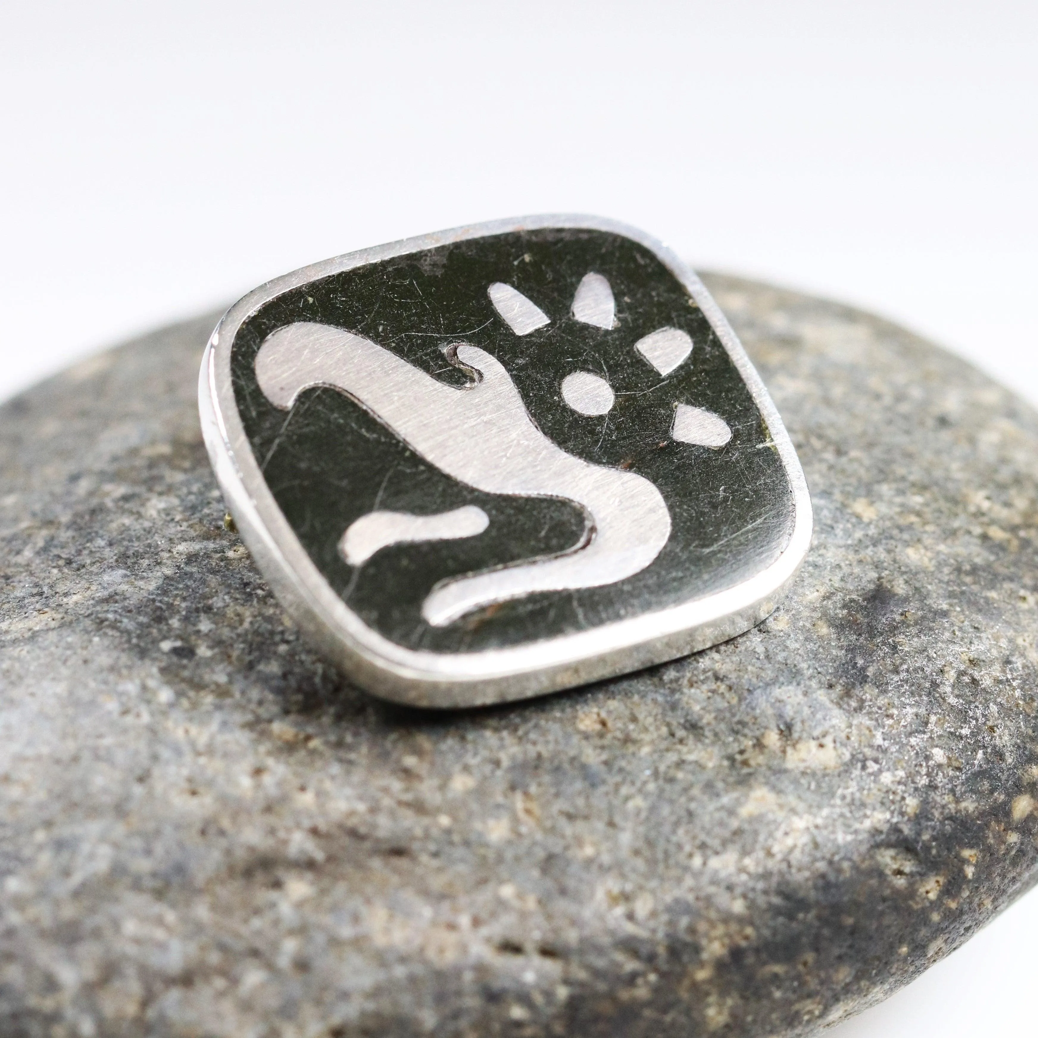 Vintage Los Castillo Taxco Silver Mexican Jewelry | Inlaid Tribal Brooch