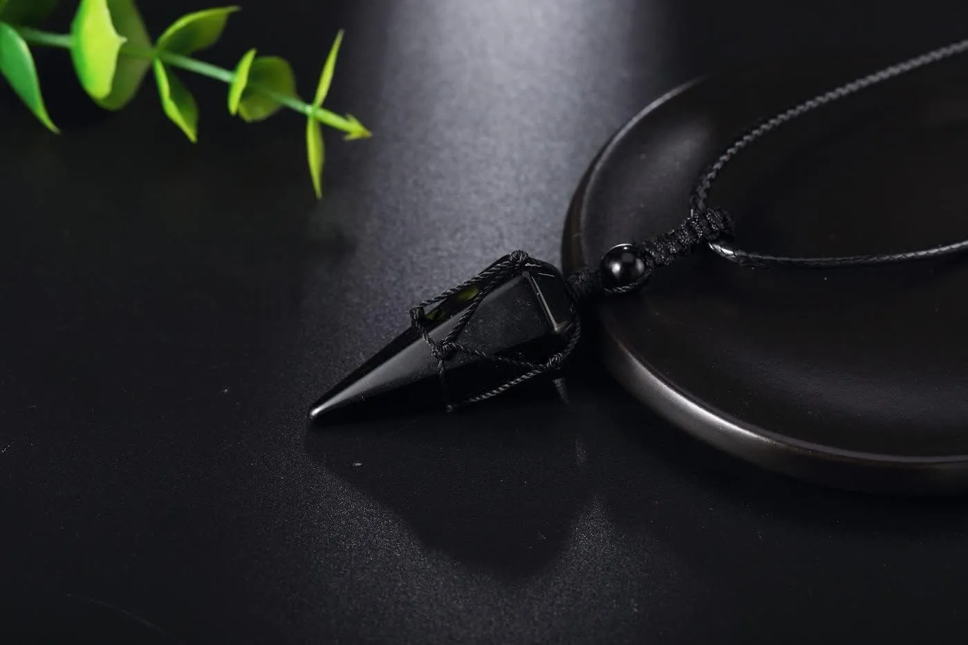 XIANNVXI Healing Crystal Stone Pointed Necklace Adjustable Black Rope Natural Gemstone Pendant Necklaces Jewelry for Men Women