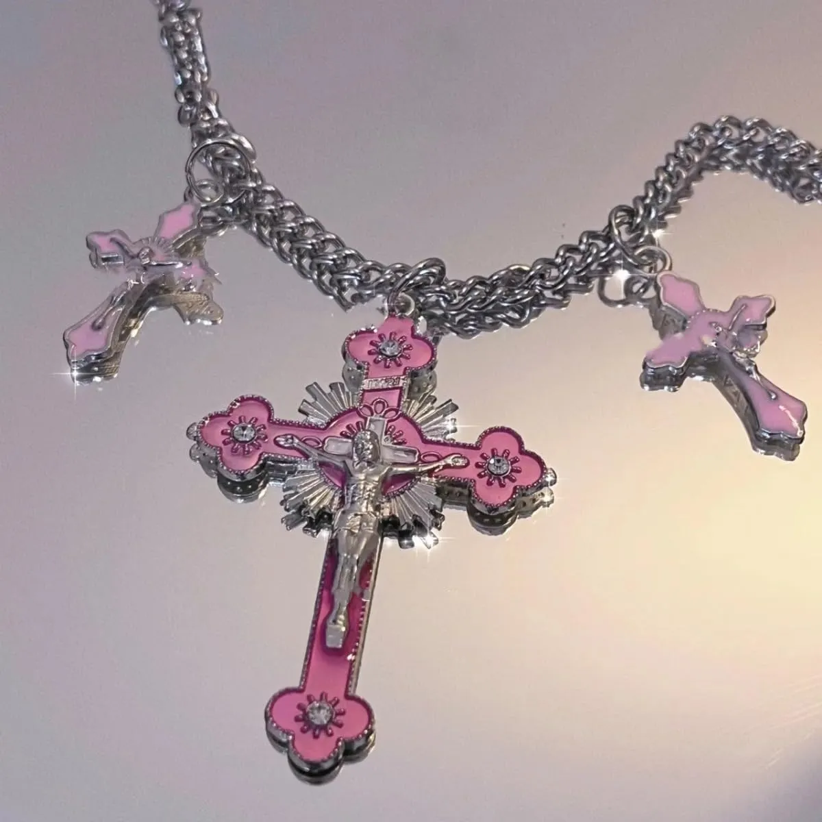 Y2k Cross Pendant Necklace for Women Gothic Pink Fashion Metal Chains Chokers Party Jewelry