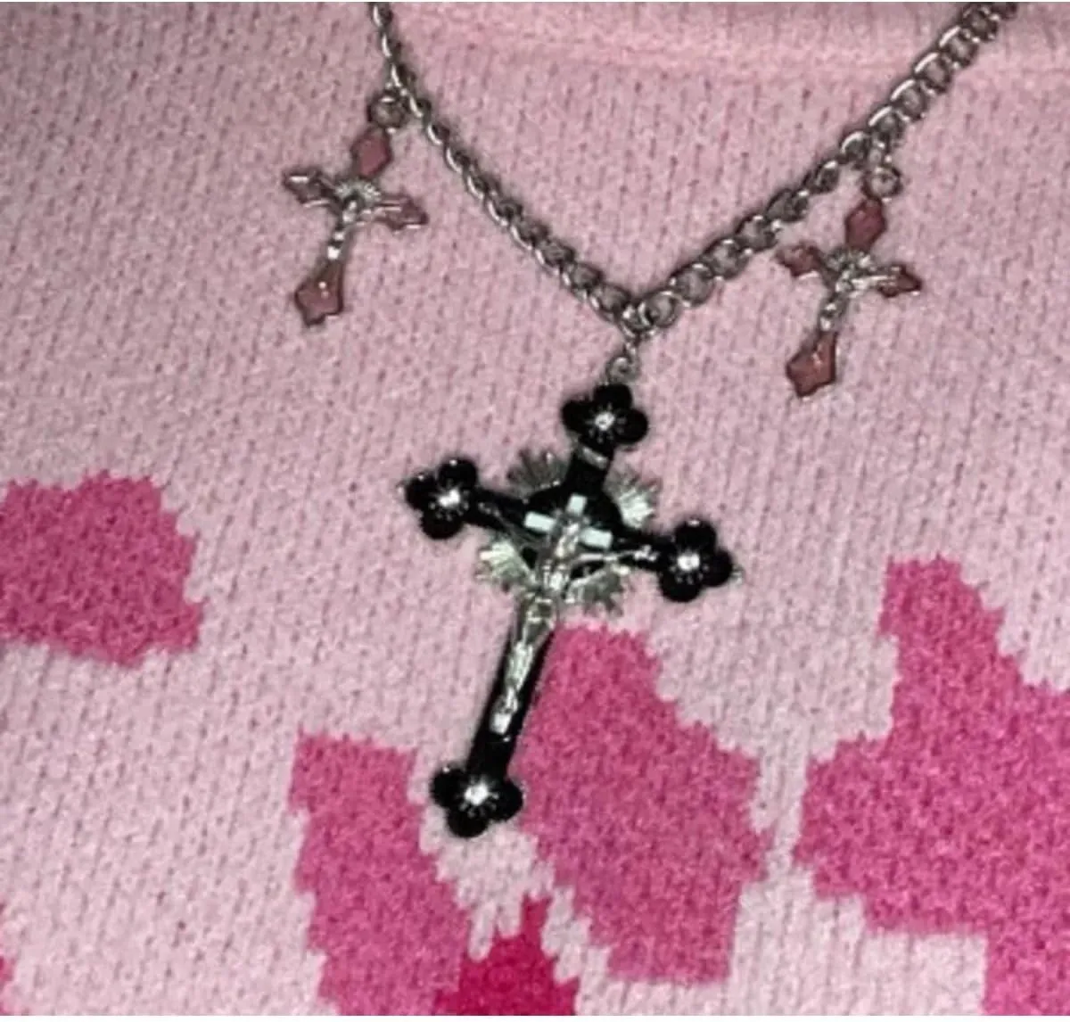 Y2k Cross Pendant Necklace for Women Gothic Pink Fashion Metal Chains Chokers Party Jewelry